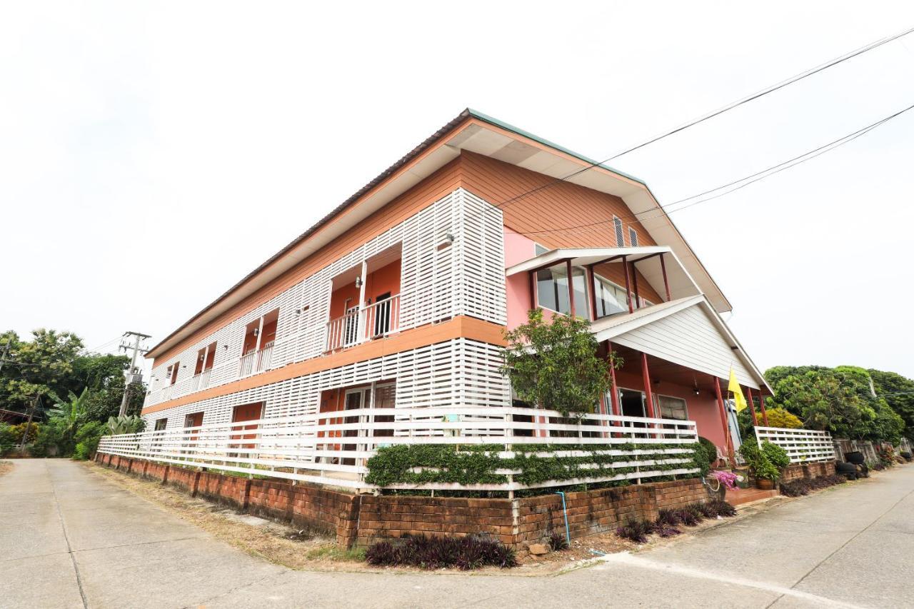 Oyo 359 Golden Nakara Place Chiang Saen Ngoại thất bức ảnh